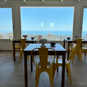 La Casa Di Pippo Flora Bed & Breakfast