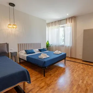  Alojamento de Acomodação e Pequeno-almoço Namuri Comfortable